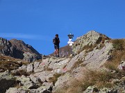26 Dalla Bocchetta di Val Pianella (2210 m) passiamo alla Bocca di Trona (2224 m) 